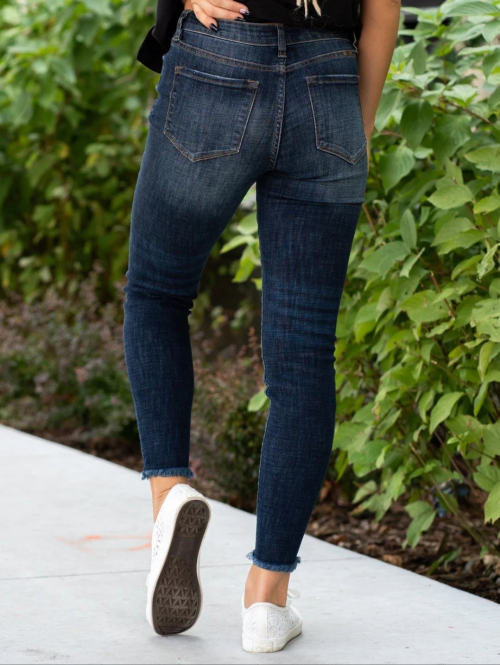 KanCan Alyssa Jeans - Picture 3 of 9